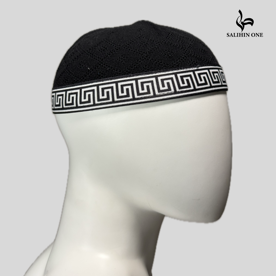 Kufi Egipcio Negro con bordes en blanco y negro