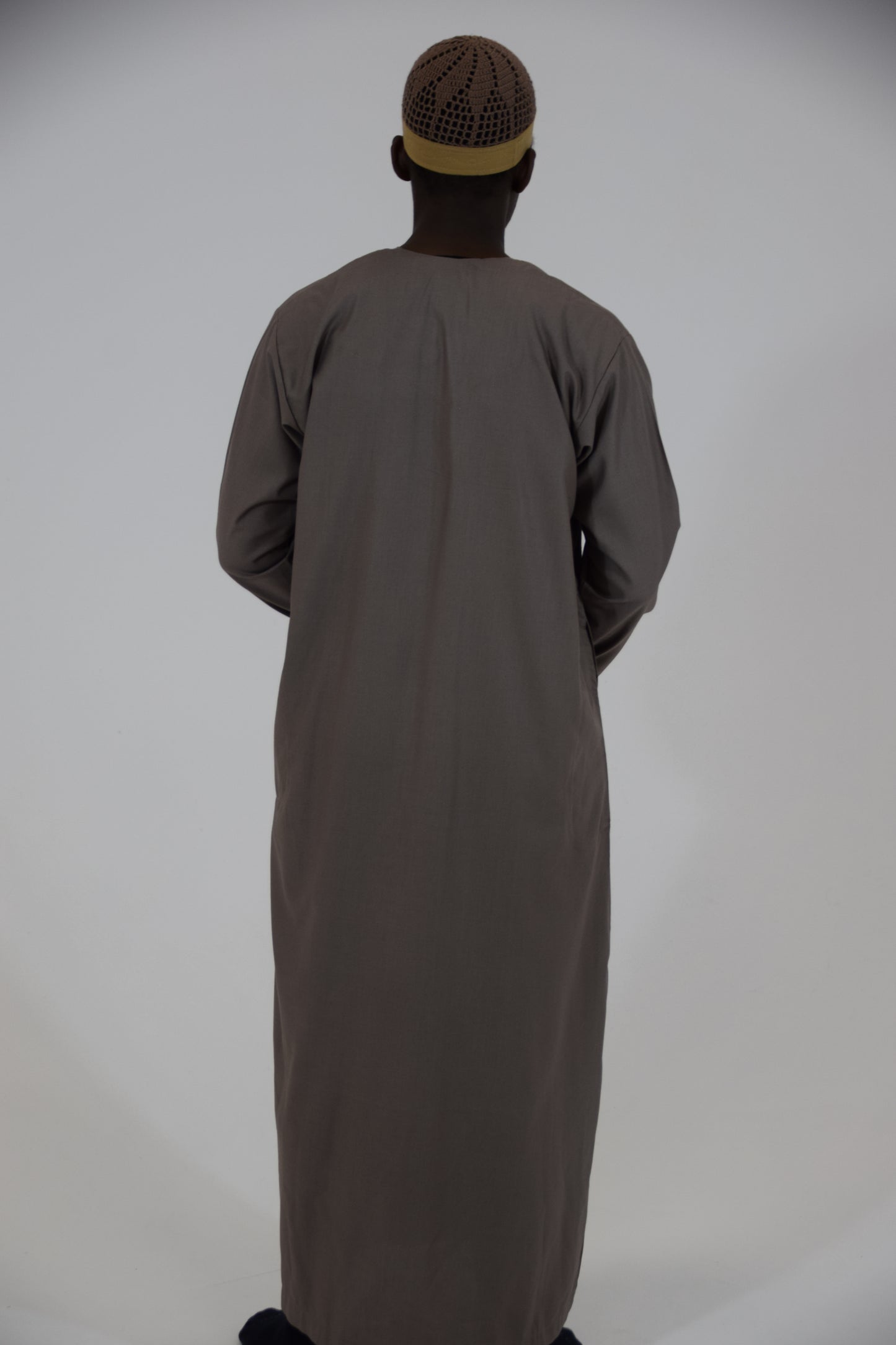 Thobe Emirati Hannawi (Topo)