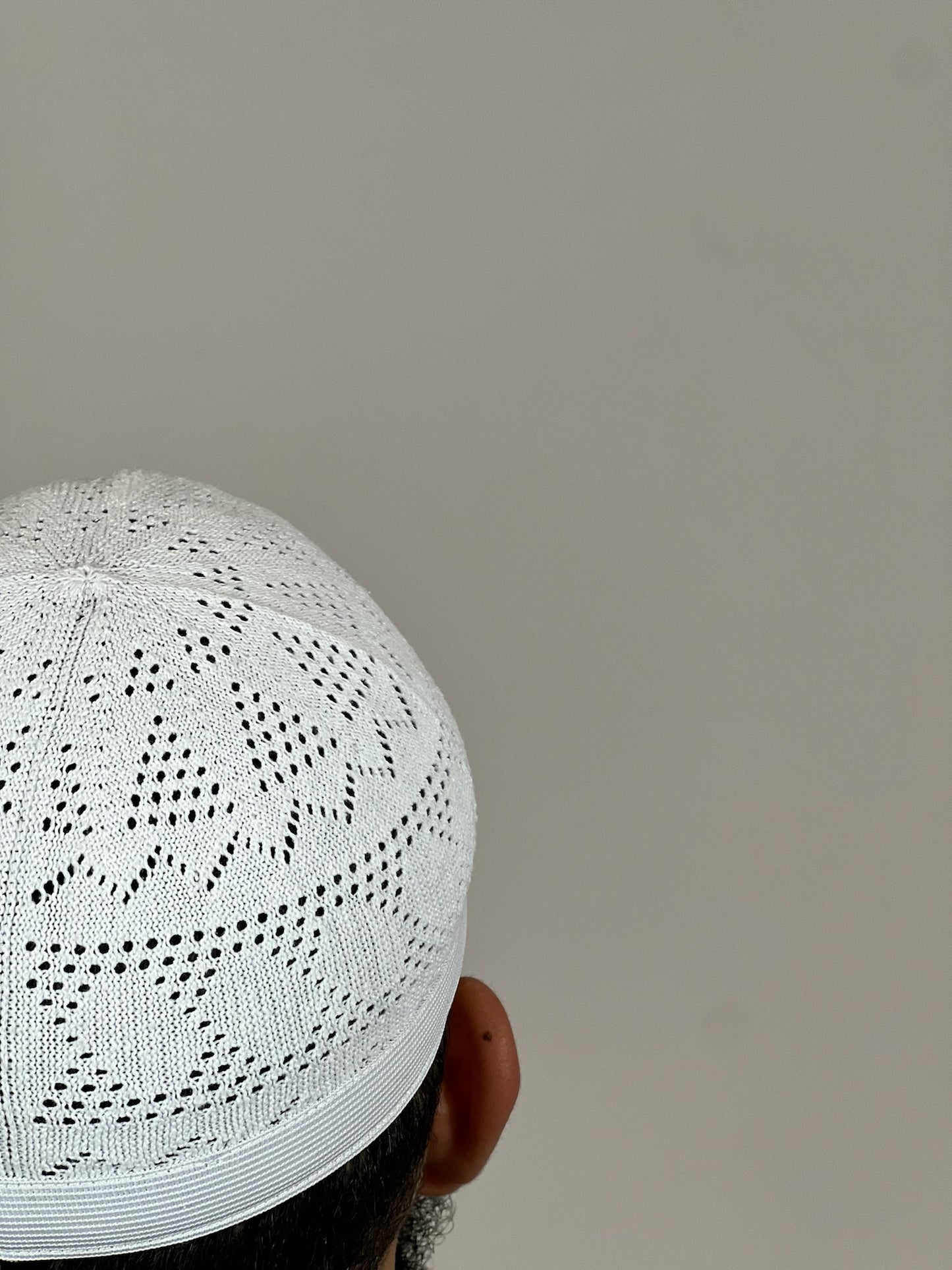 Kufi Blanco 2 con Borde Elástico