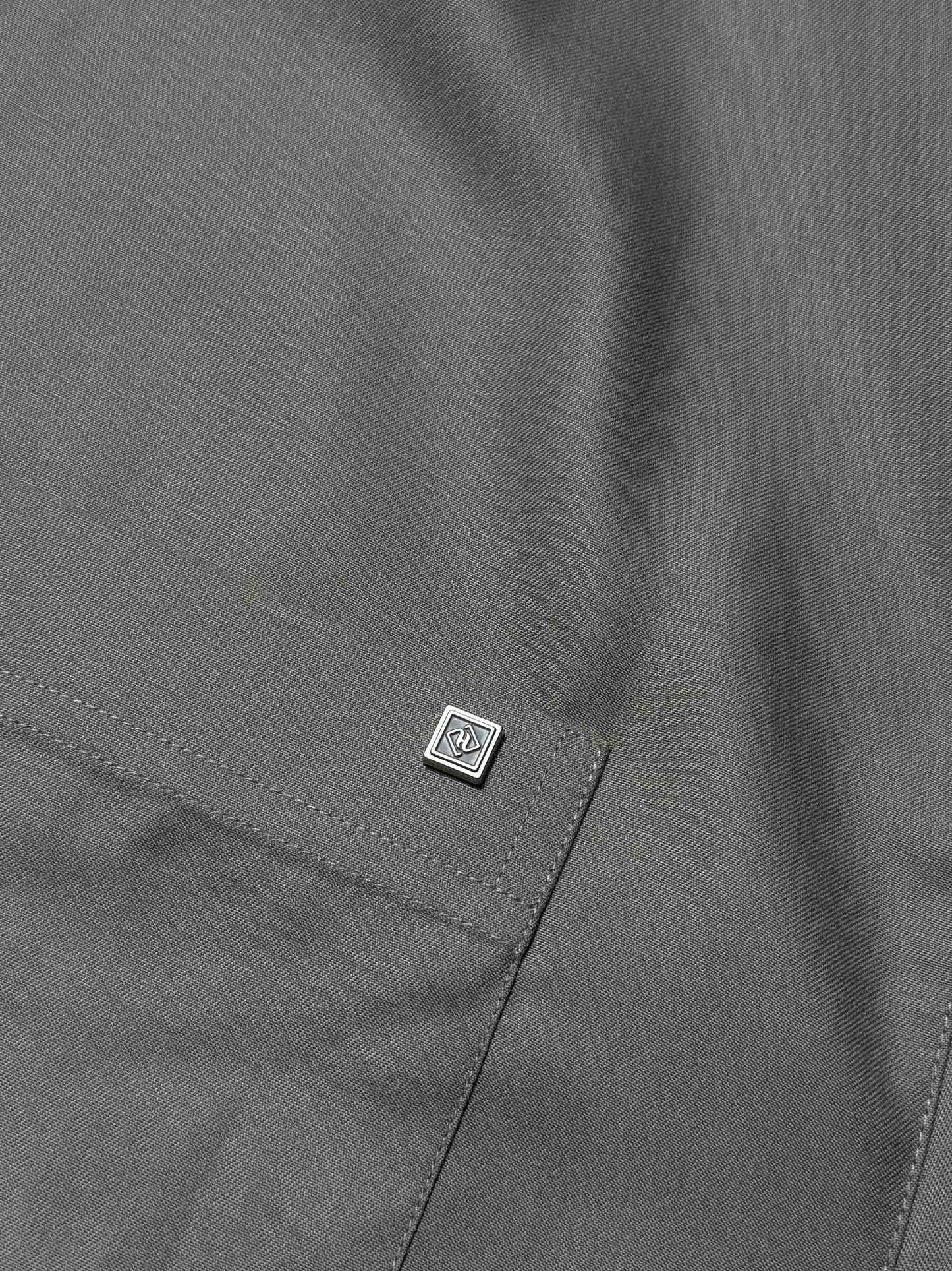 Thobe Al-Haramain Ihsan (Gris oscuro)