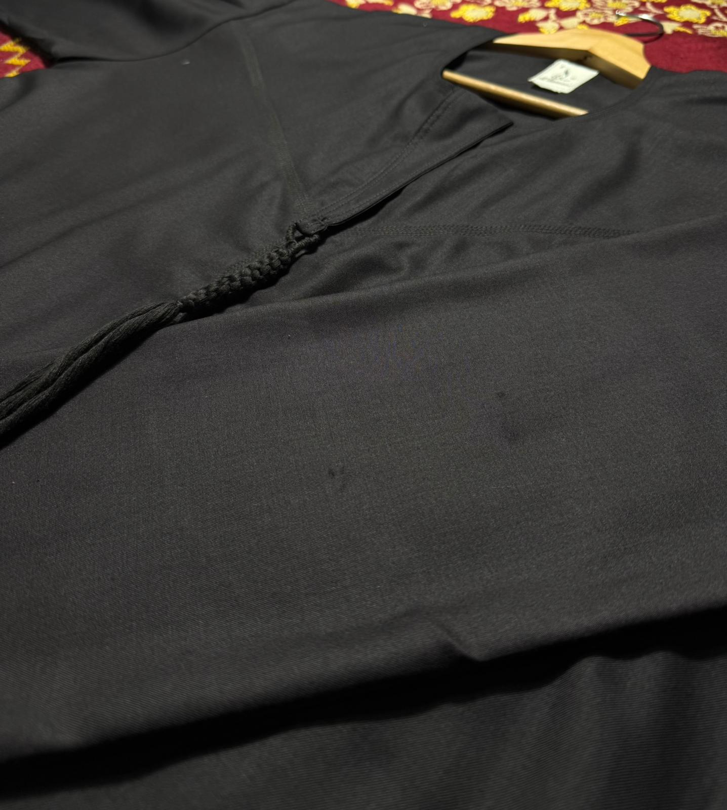 Thobe Emirati Hannawi (Negro)
